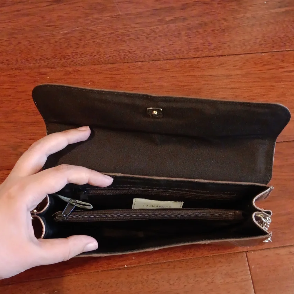 Special Occasion Purse - Picture 3 of 5